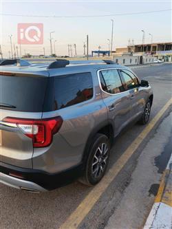 GMC Acadia